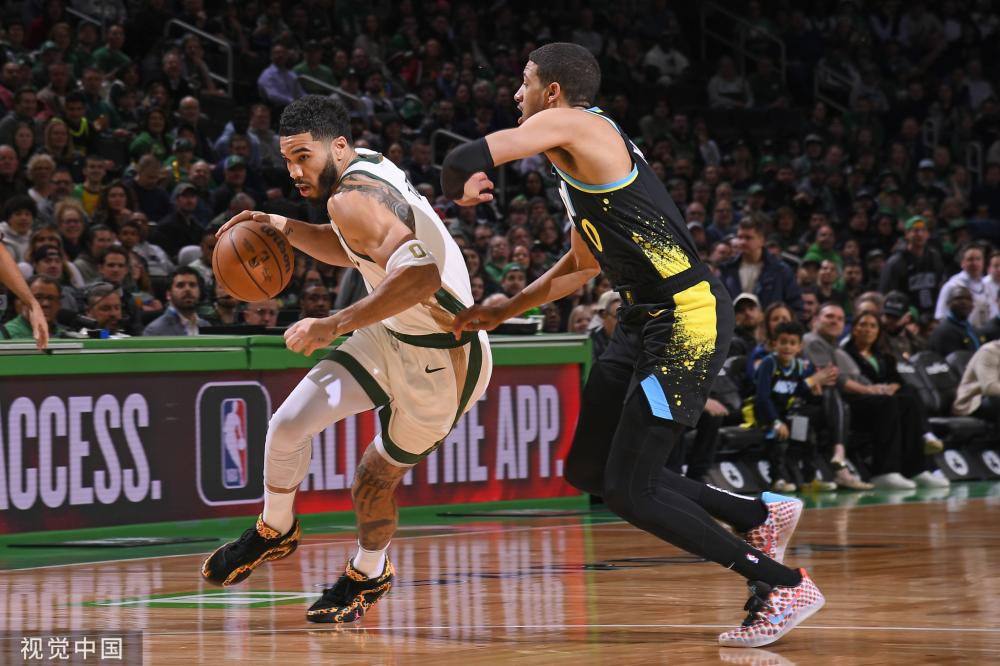 法甲第21輪巴黎聖日耳曼2-0布雷斯特 梅西缺陣姆巴佩克雷爾建功.